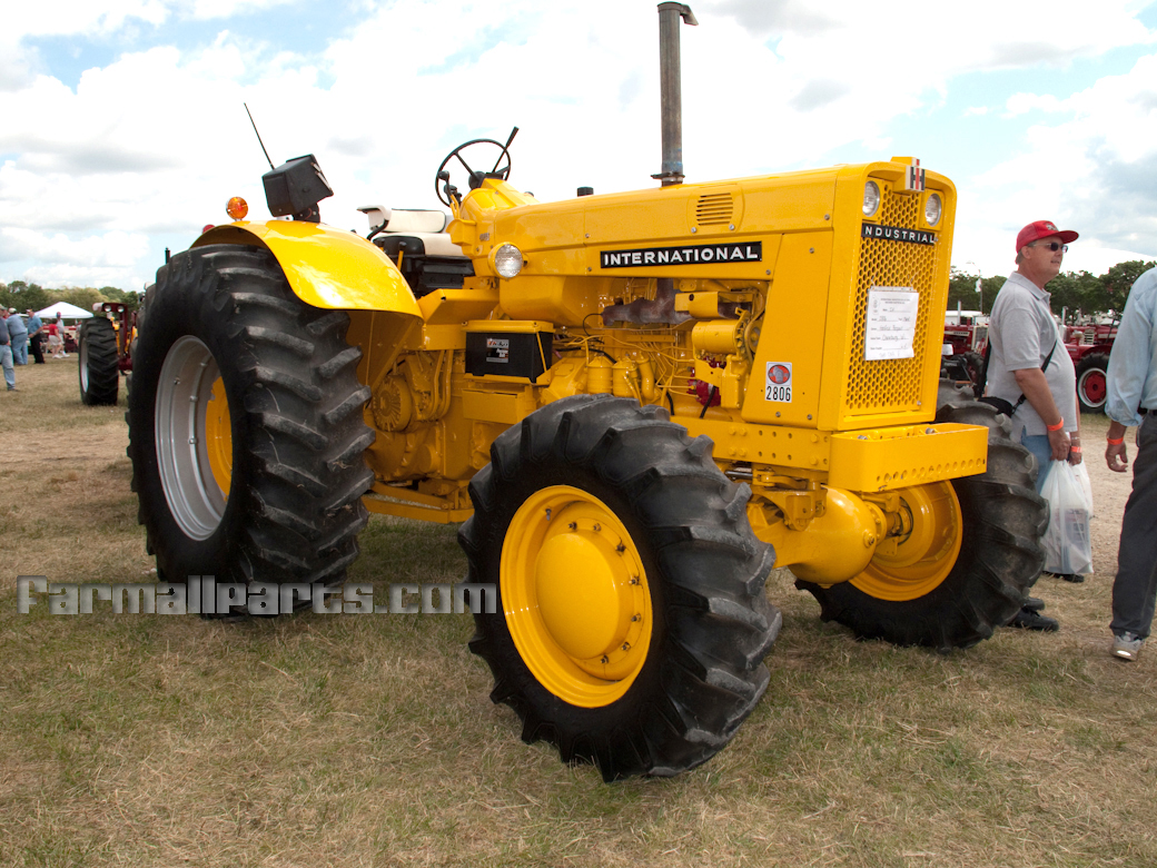 Complete Tractor 2806-6205 ラジエーター with cap Compatible with/Replacement for ヤンマー YM1100, YM1300, YM135, YM1500, YM155 124160-44501 並行輸入 1978 DEUTZ 6206 4WD TRACTOR