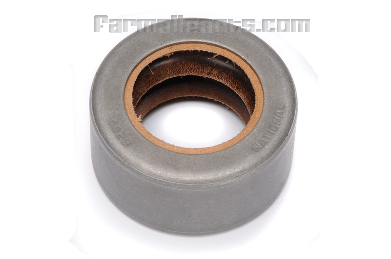 PTO Shaft Seal - Farmall  H, Super H, M, Super M, 300, 350, 330, 340, 400, 450, 600, W4, W6, W9.