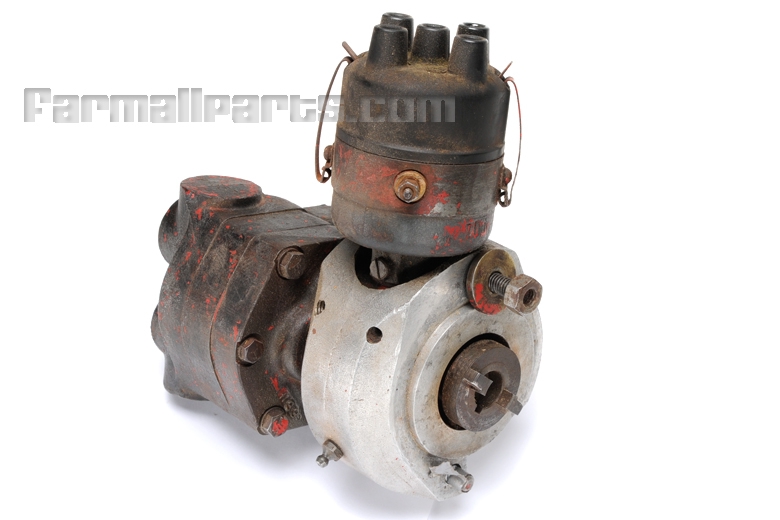 Distributor and Live Hydraulic Pump Assembly from Farmall Super M
